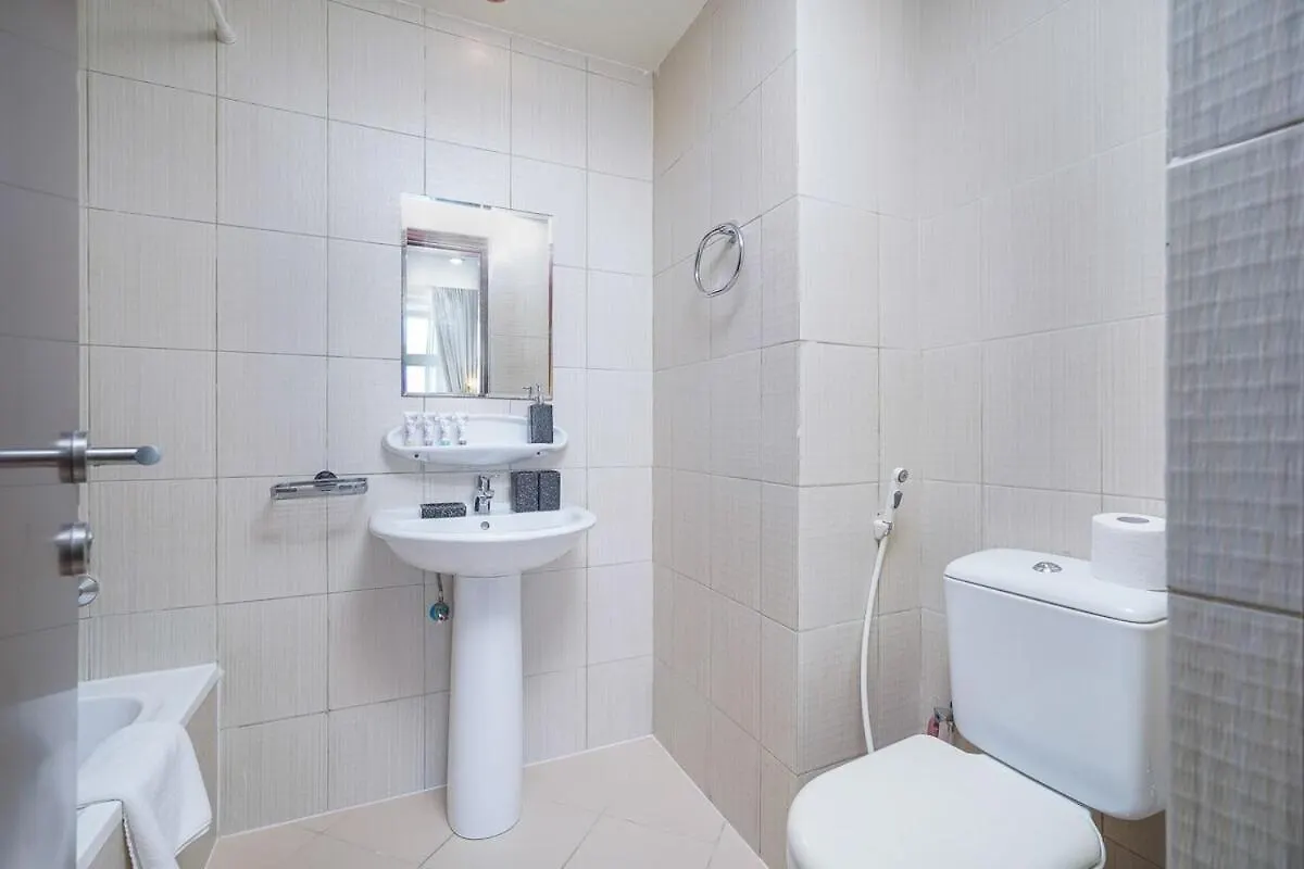 Amazing Studio For 2 In Sports City Dubai Apartment