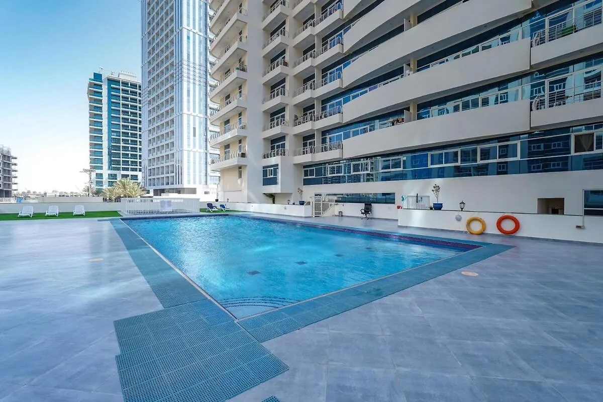 Amazing Studio For 2 In Sports City Dubai 0*,