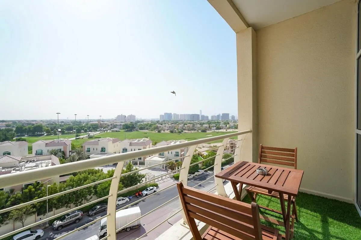 Amazing Studio For 2 In Sports City Dubái